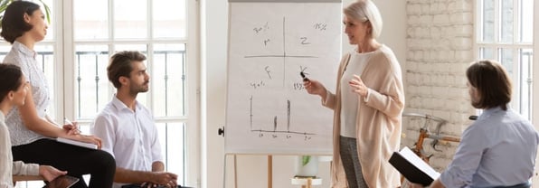 Coaching vs Mentoring: What’s the Difference?