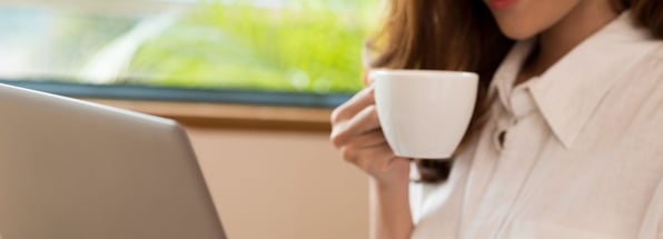 What is the difference between digital and social media marketing?